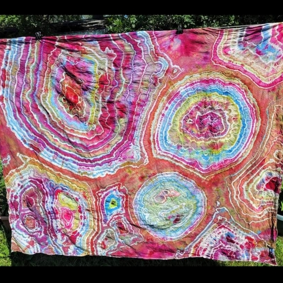 MUST SEE Hand-Dyed Tie Dye Items! - Picture 5 of 9